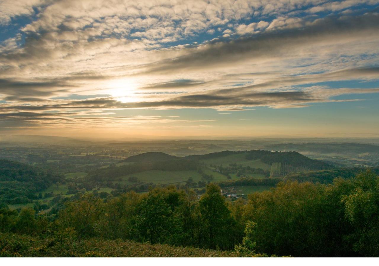 The Darwin Malvern Suite Great Malvern Ngoại thất bức ảnh